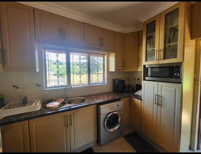 3 BEDROOM HOUSE FOR SALE IN GRANGETOWN